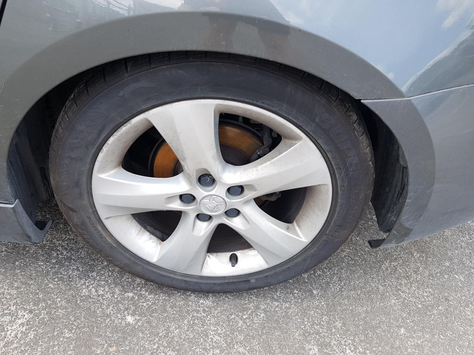 Holden Cruze - 2009-Present