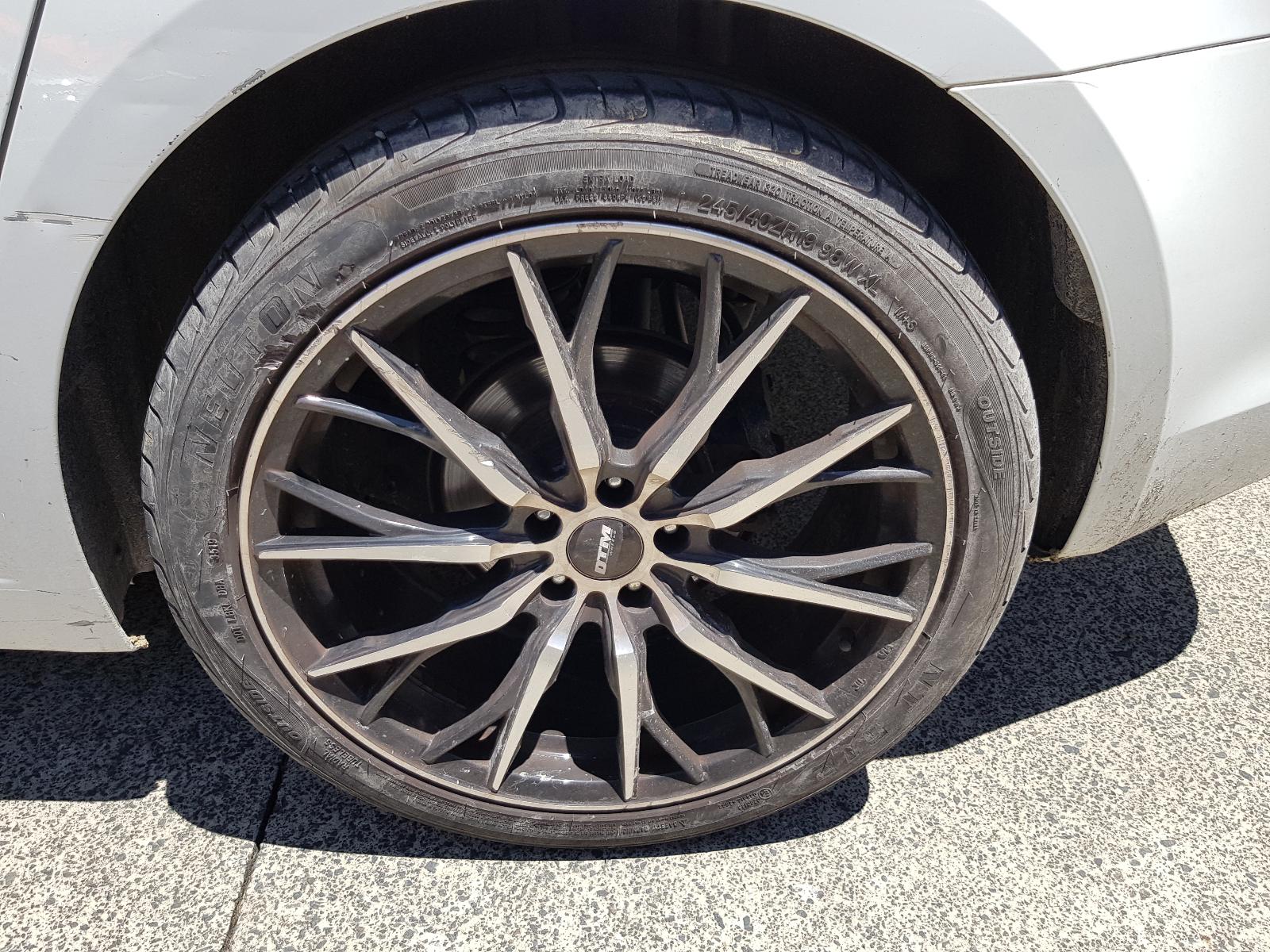 Holden Cruze - 2009-Present