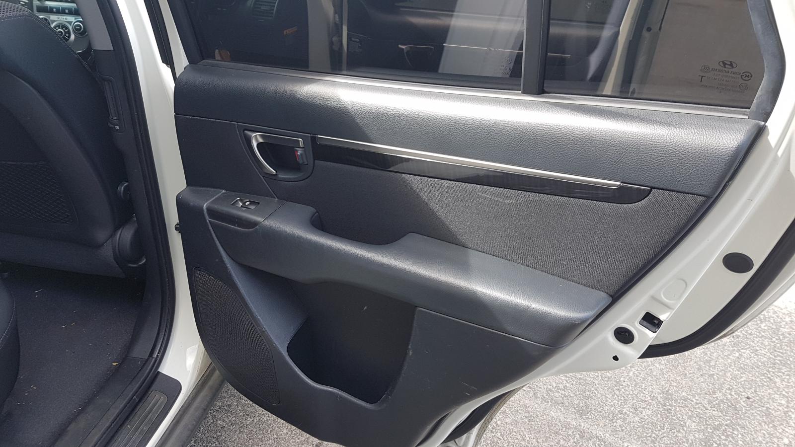 Hyundai Santa Fe - 2006-2012