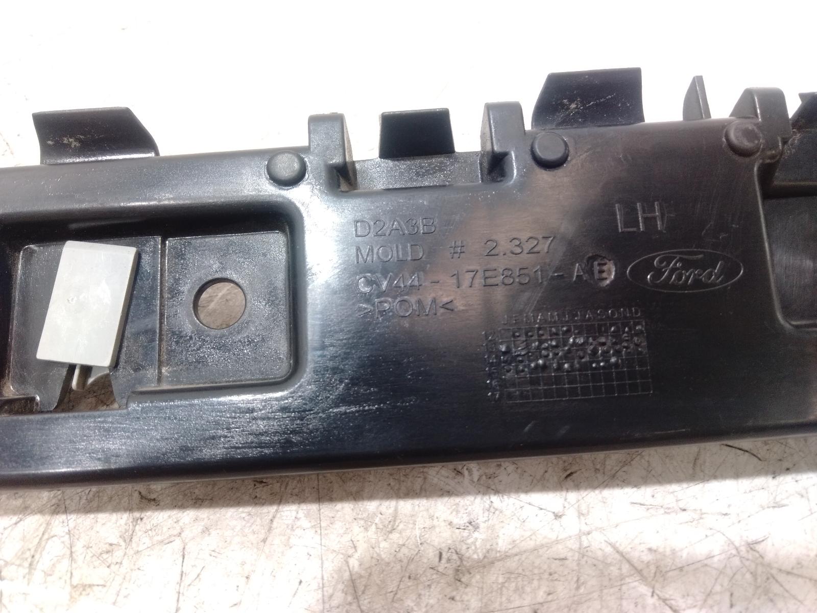 R Bar Bracket Reinfo