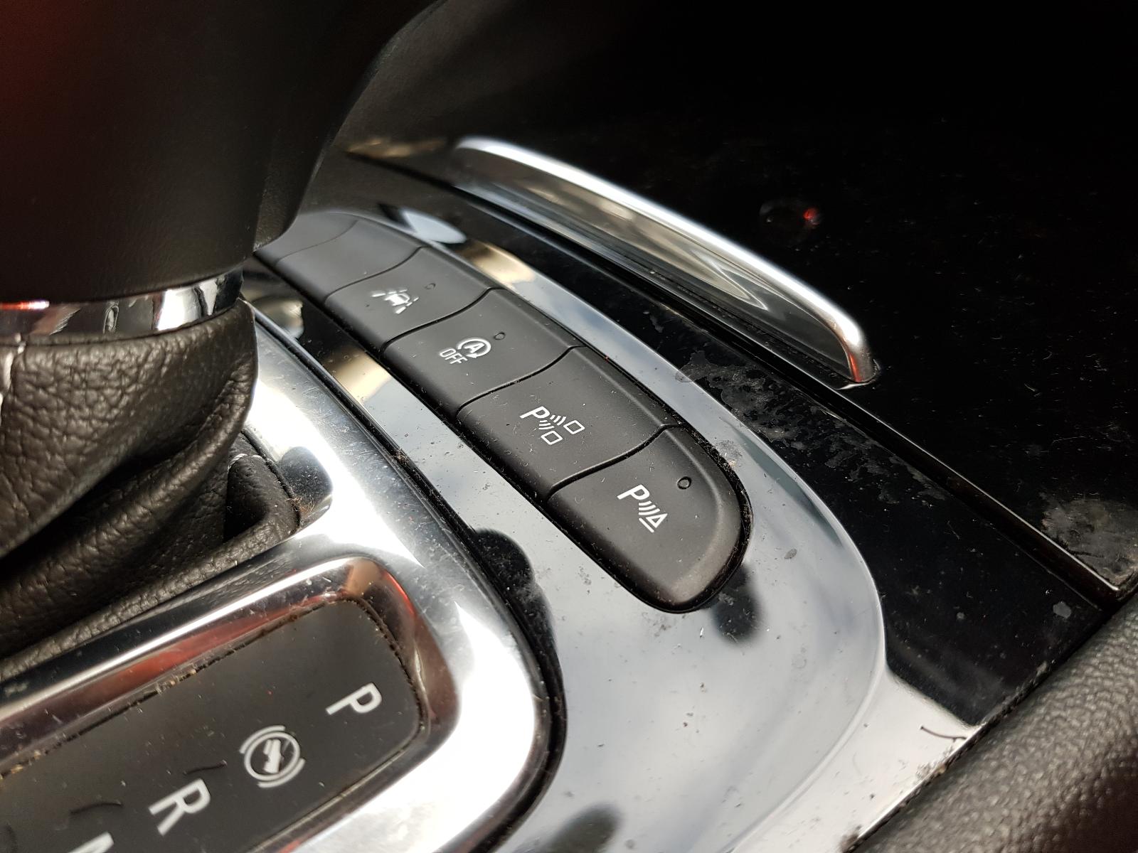 Holden Commodore - Other