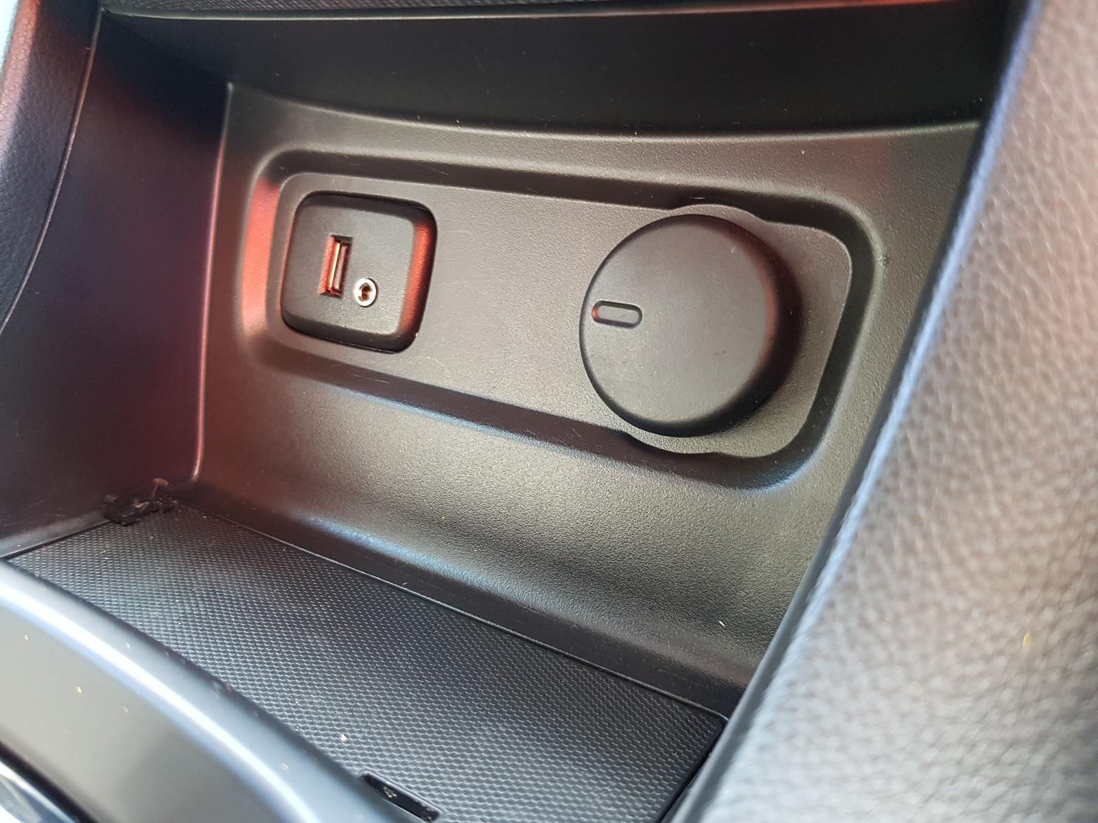 Holden Captiva - Captiva 7 2011-Present