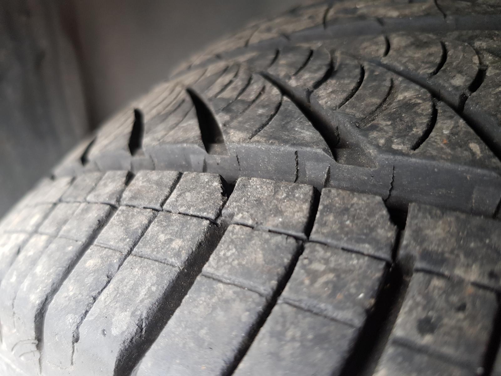 Holden Cruze - 2009-Present