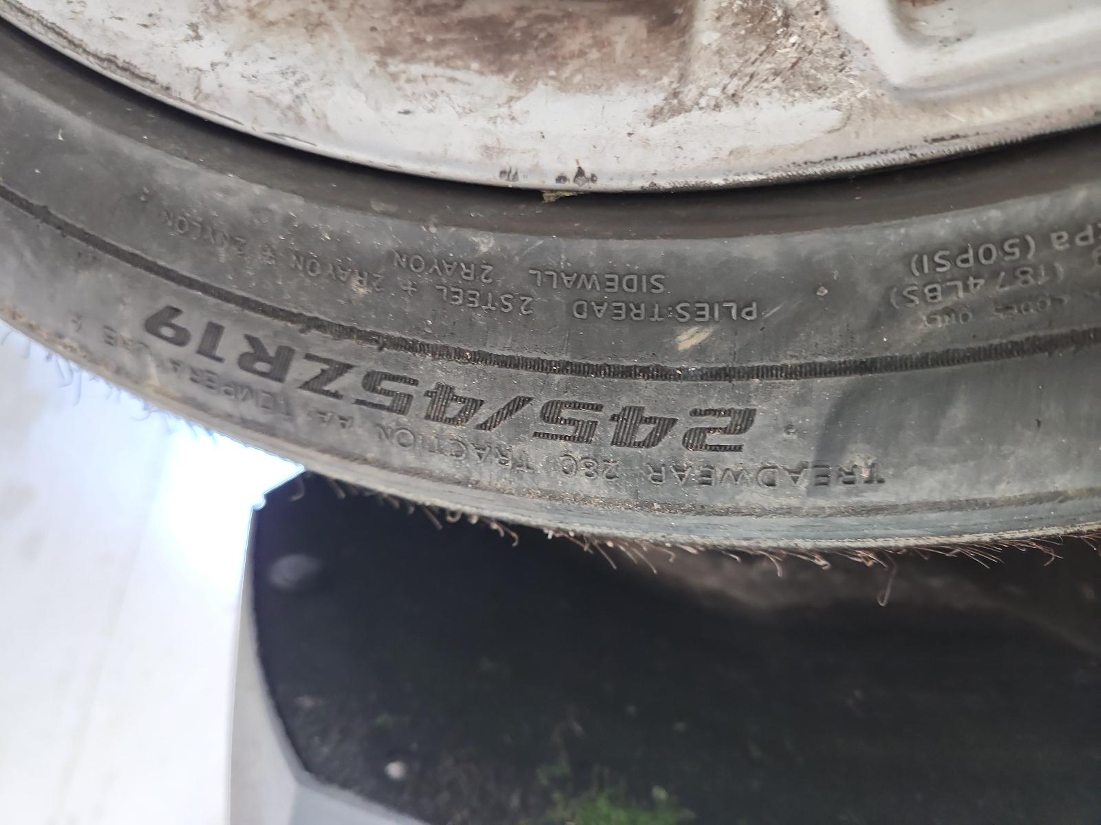 Ford Kuga - TF 2013-Present