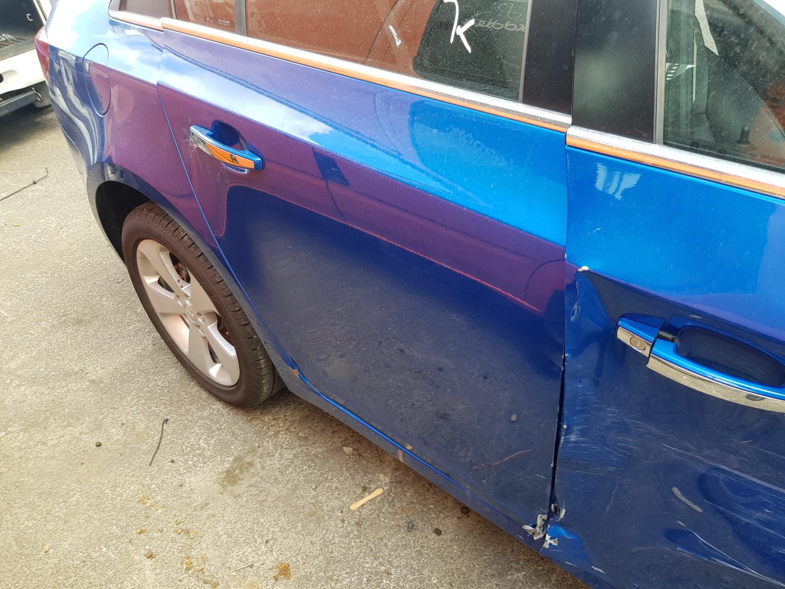 Holden Cruze - 2009-Present