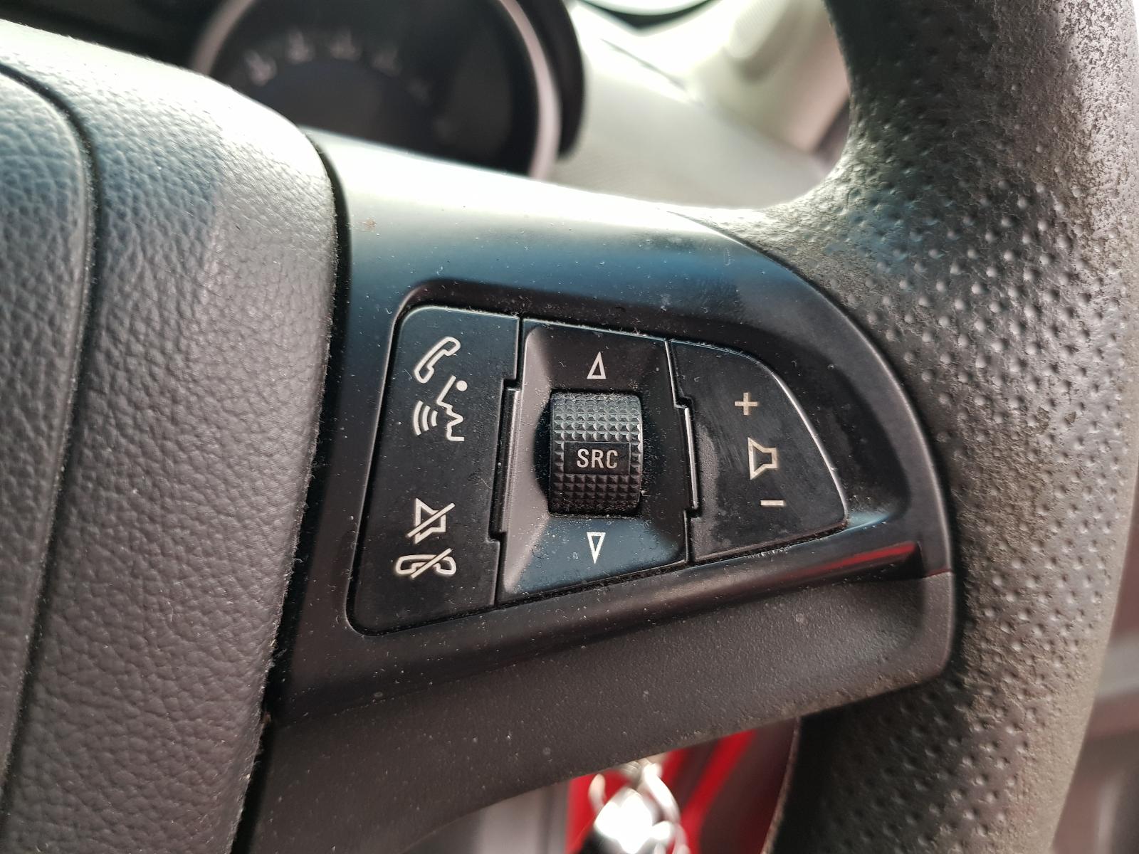 Holden Cruze - 2009-Present