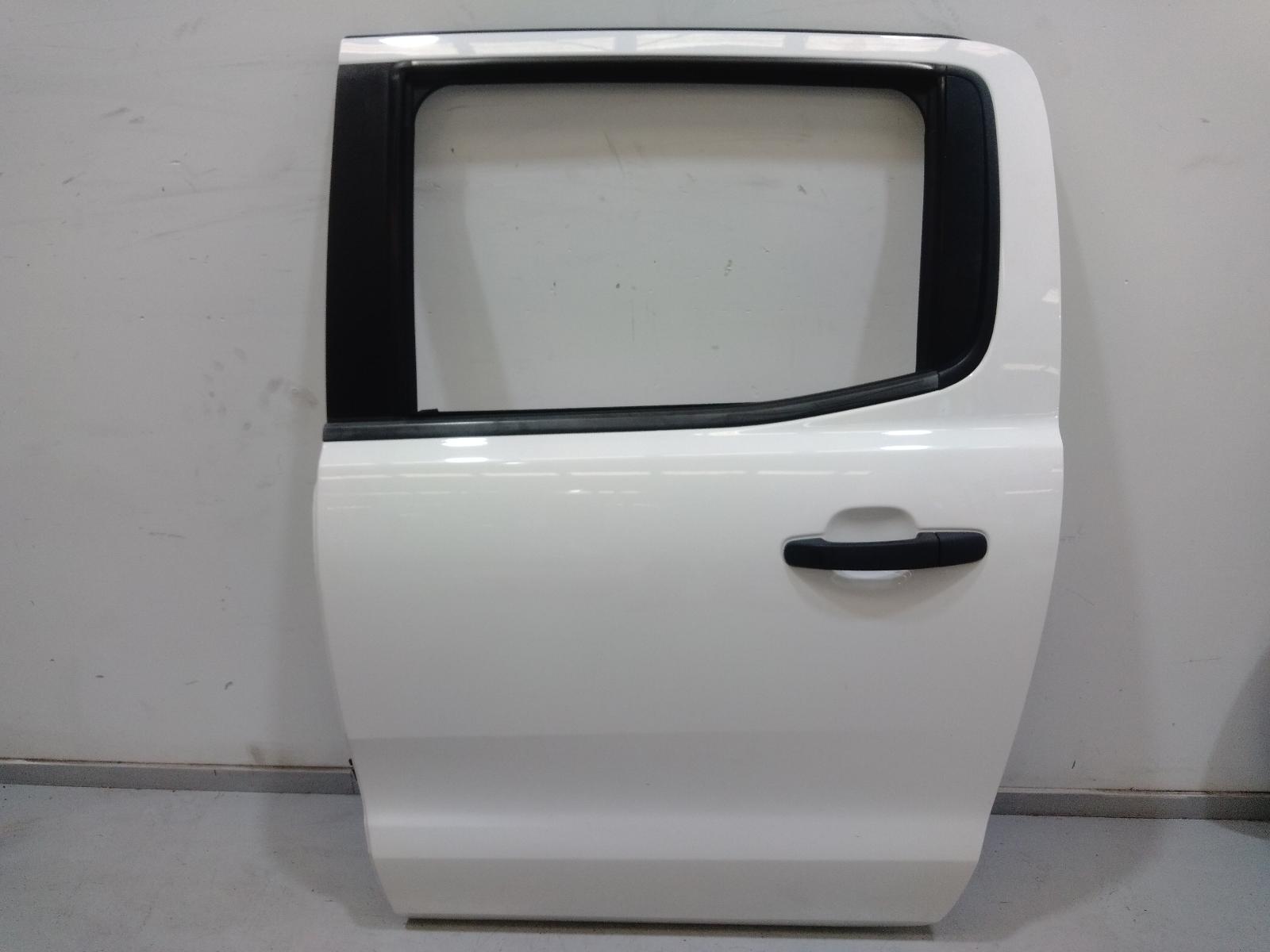 Left_Rear_Door_Sliding