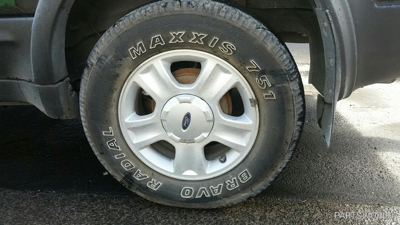 Ford Escape - EP 2001-2003