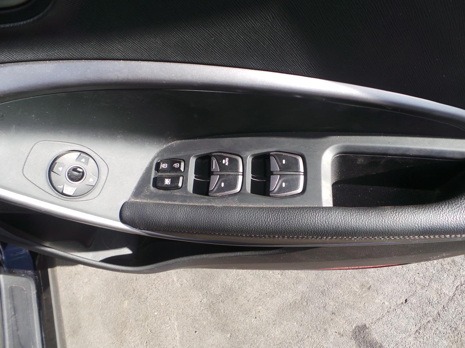 Hyundai Santa Fe - 2013-Present