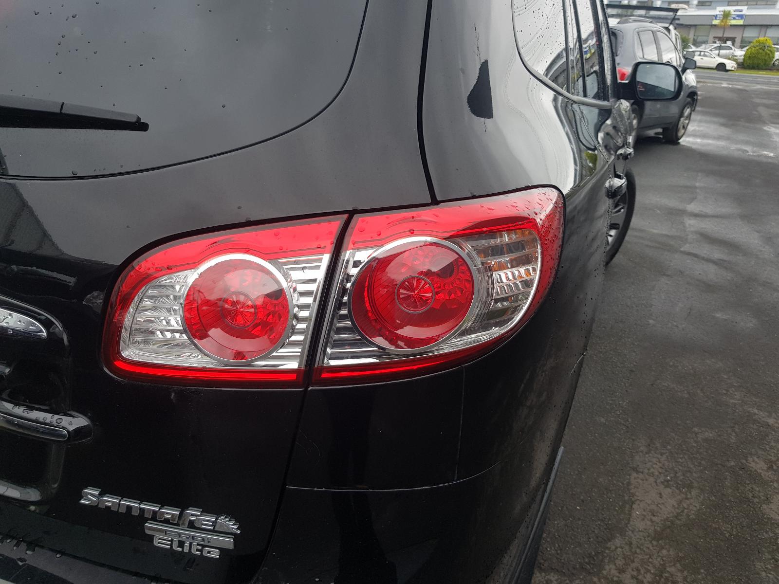 Hyundai Santa Fe - 2006-2012