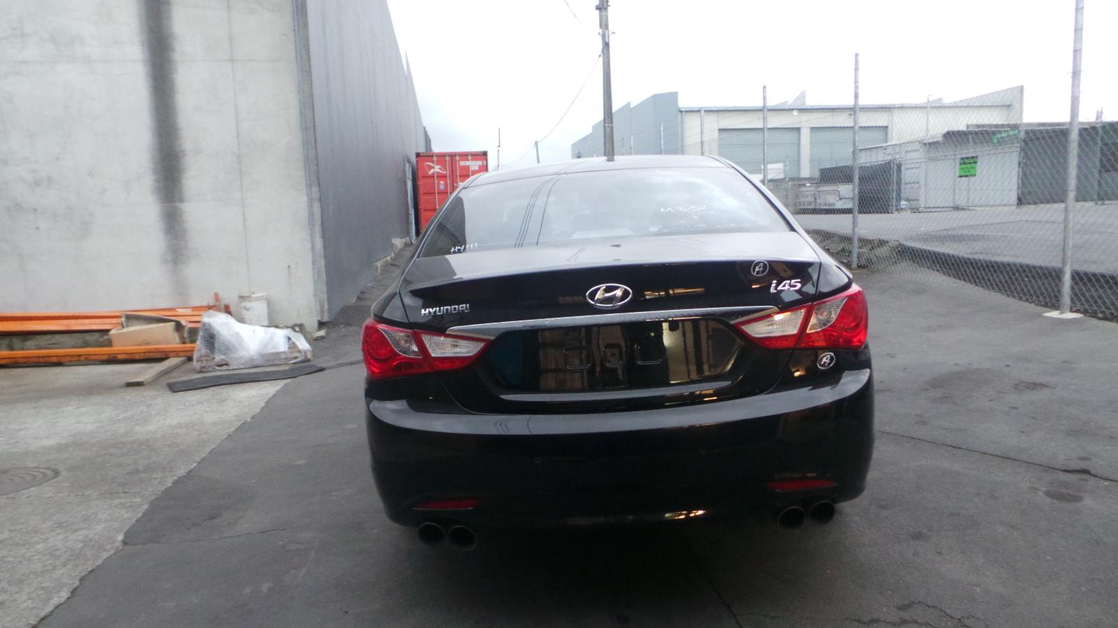 Hyundai i45 - 2010-2013