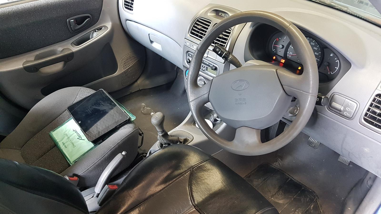 Hyundai Accent - 2000-2003