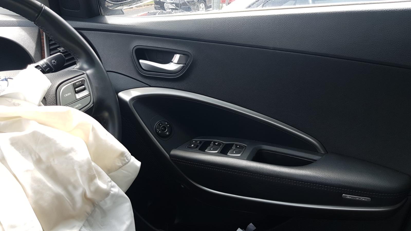 Hyundai Santa Fe - 2013-Present