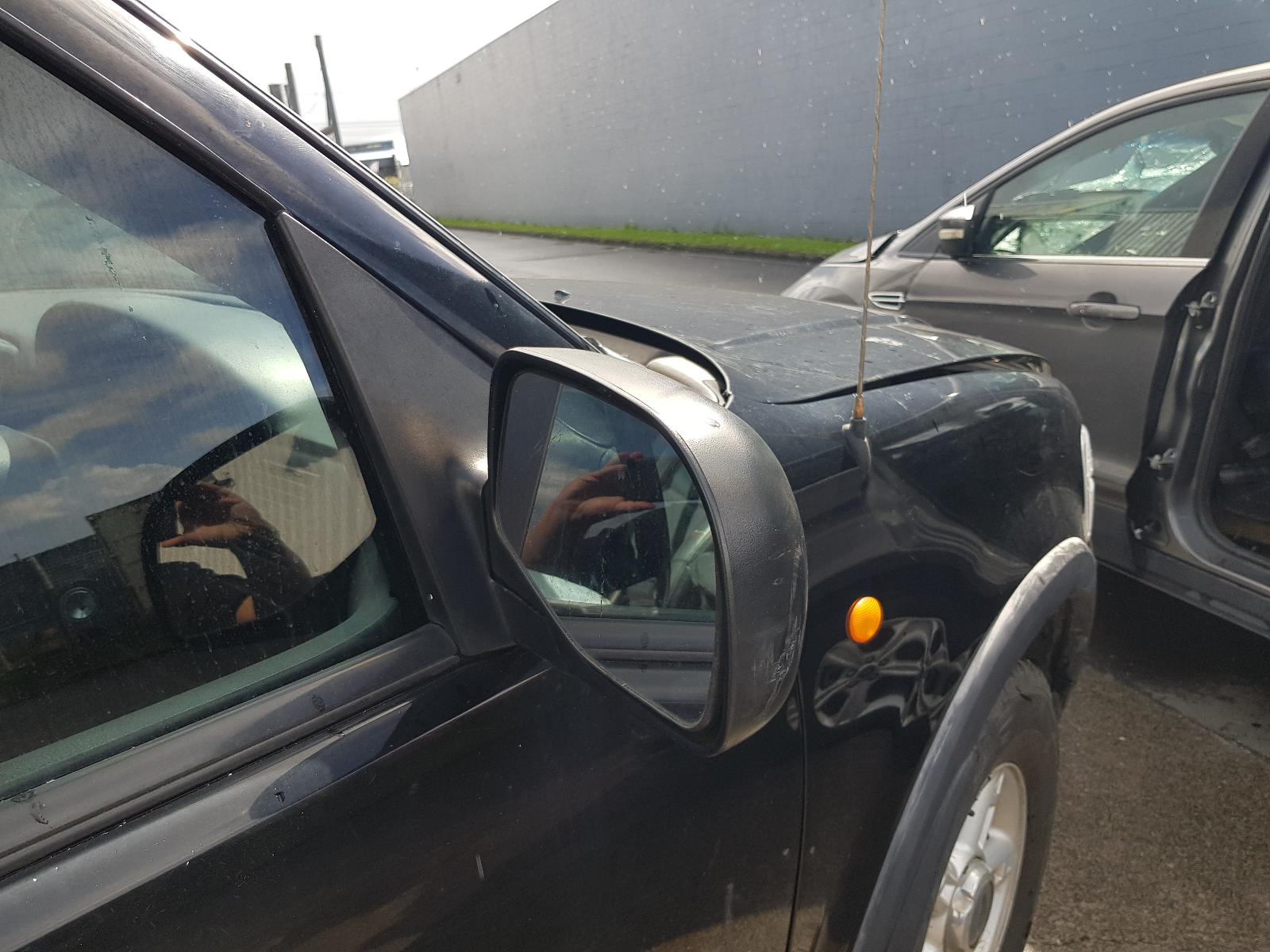 Ford Explorer - UT 2001-2005