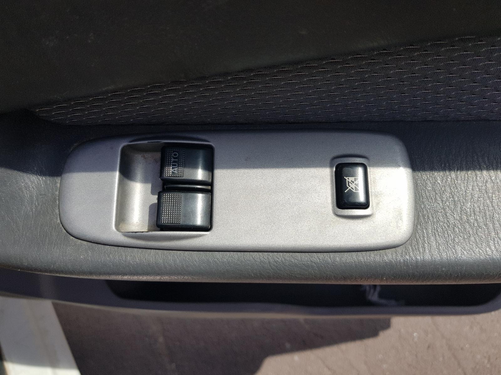 Ford Courier - UT 2005-2006