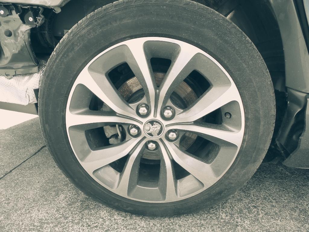 Holden Commodore - VF 2013-Present