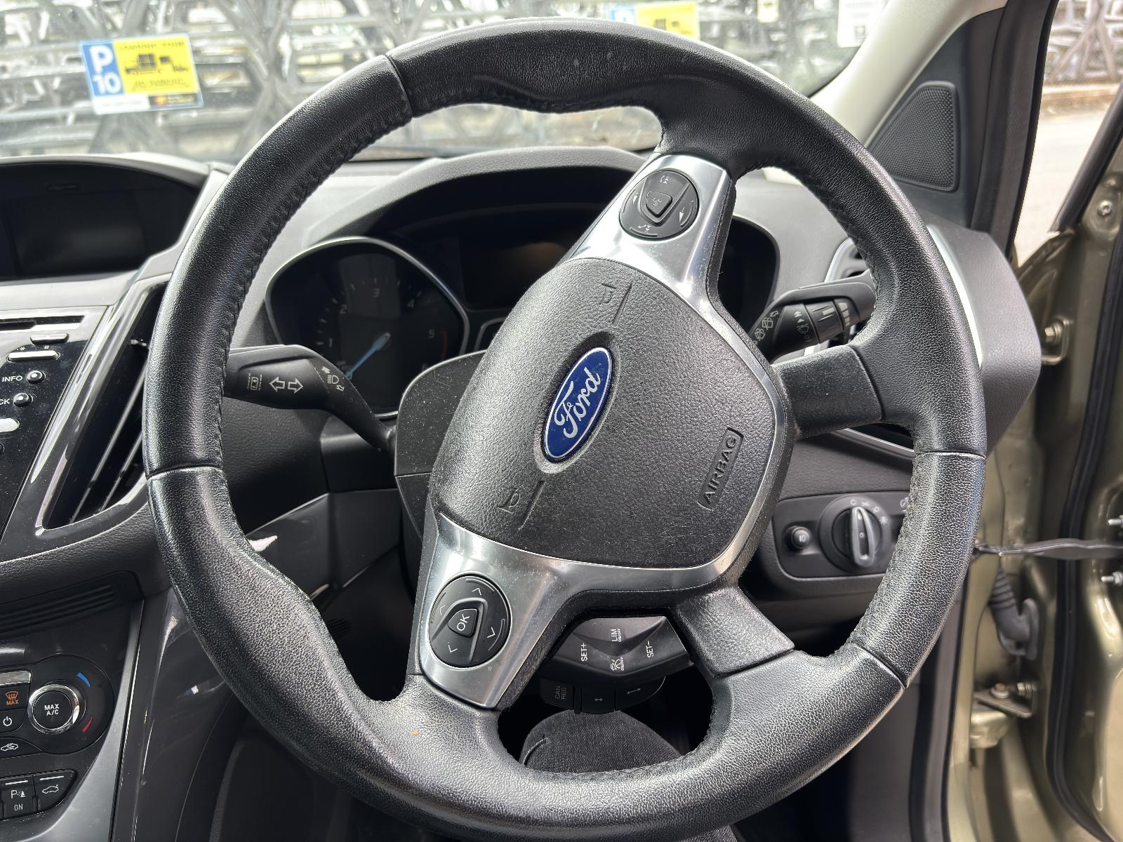 Ford Kuga - TF 2013-Present