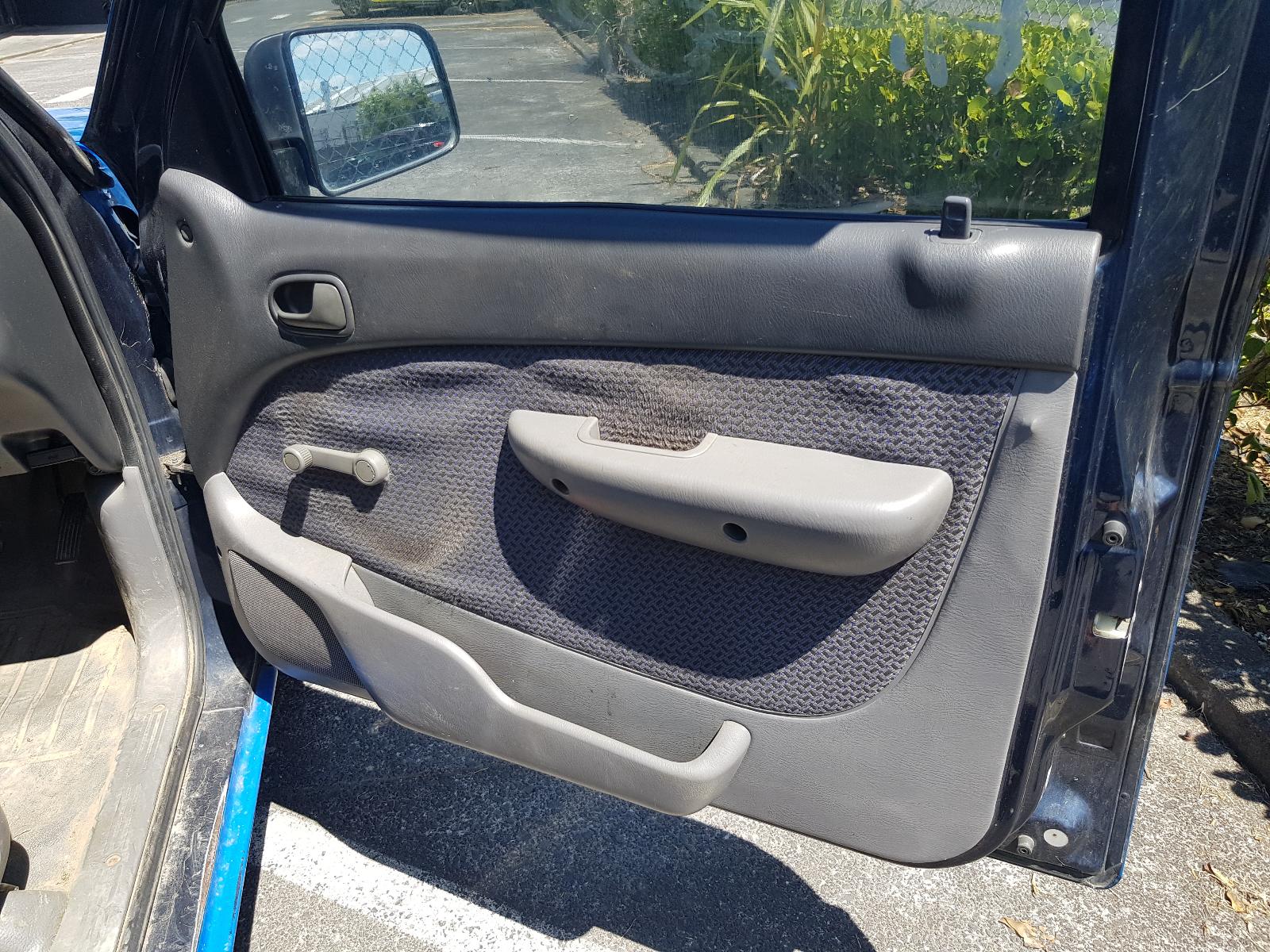 Ford Courier - 03-05