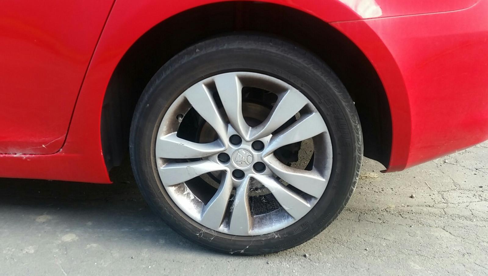 Holden Cruze - 2009-Present