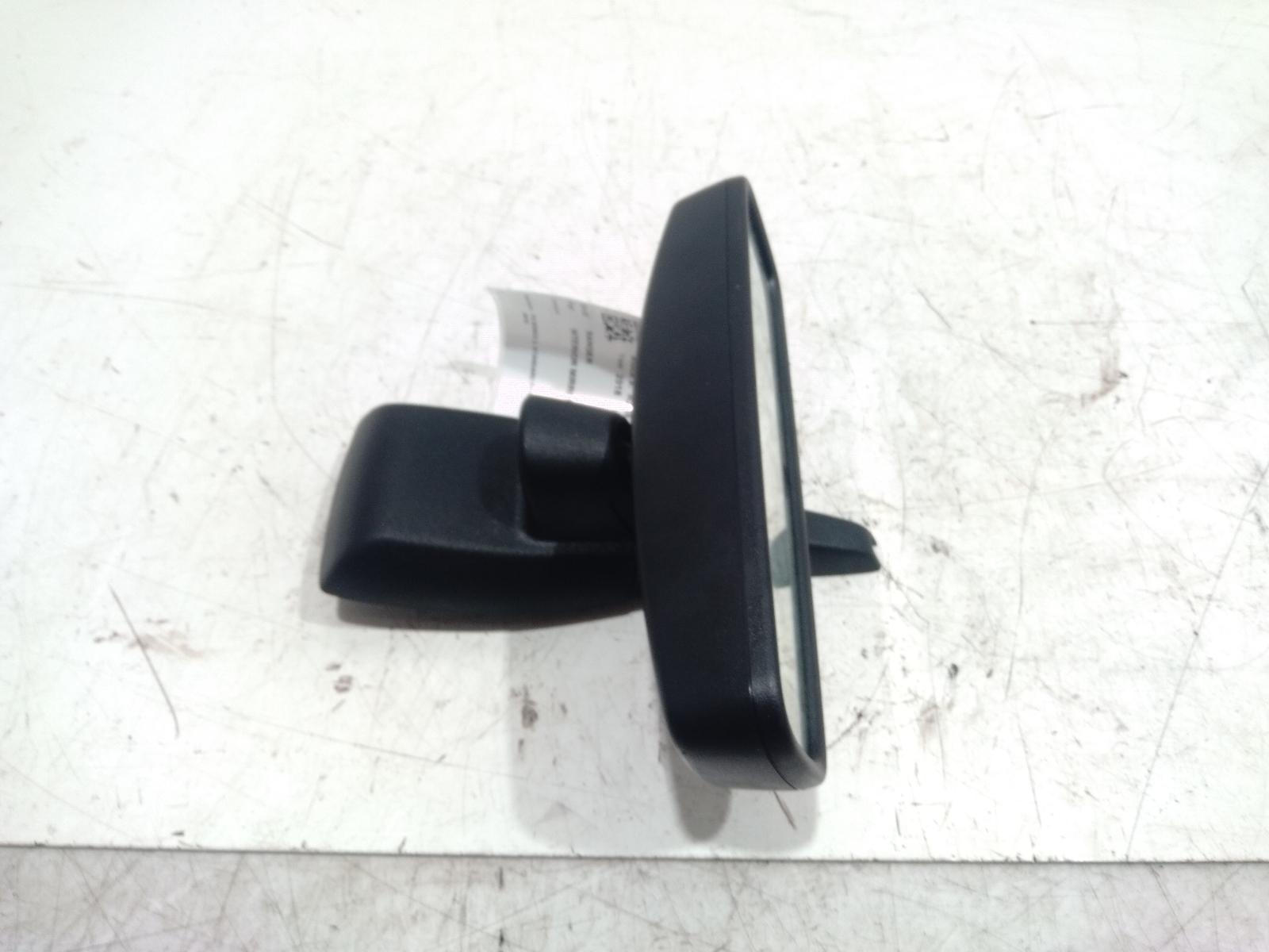 Interior_Mirror
