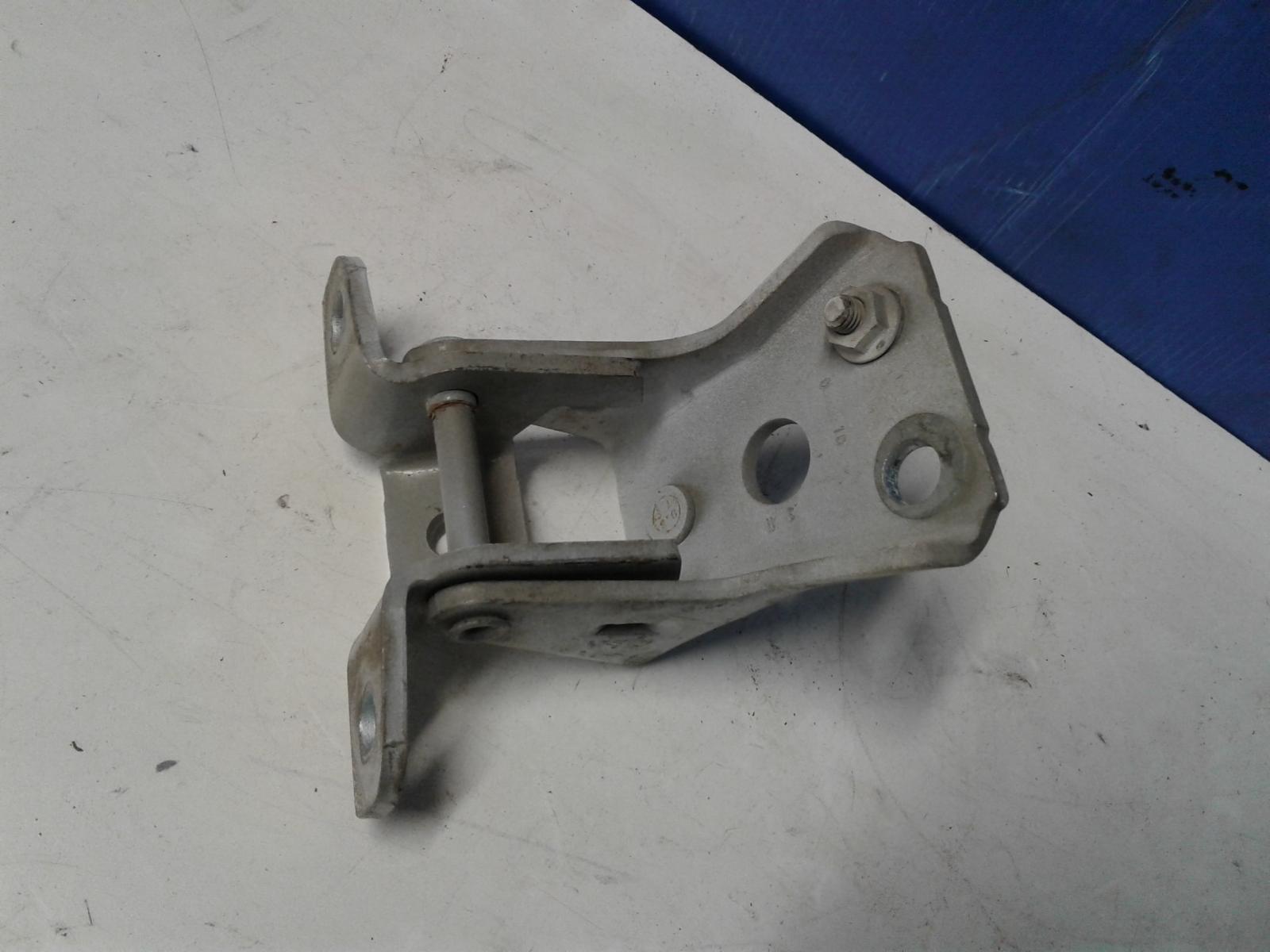 Door_Hinge_Runner