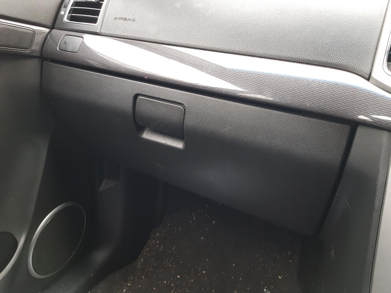 Holden Captiva - Captiva 7 2011-Present