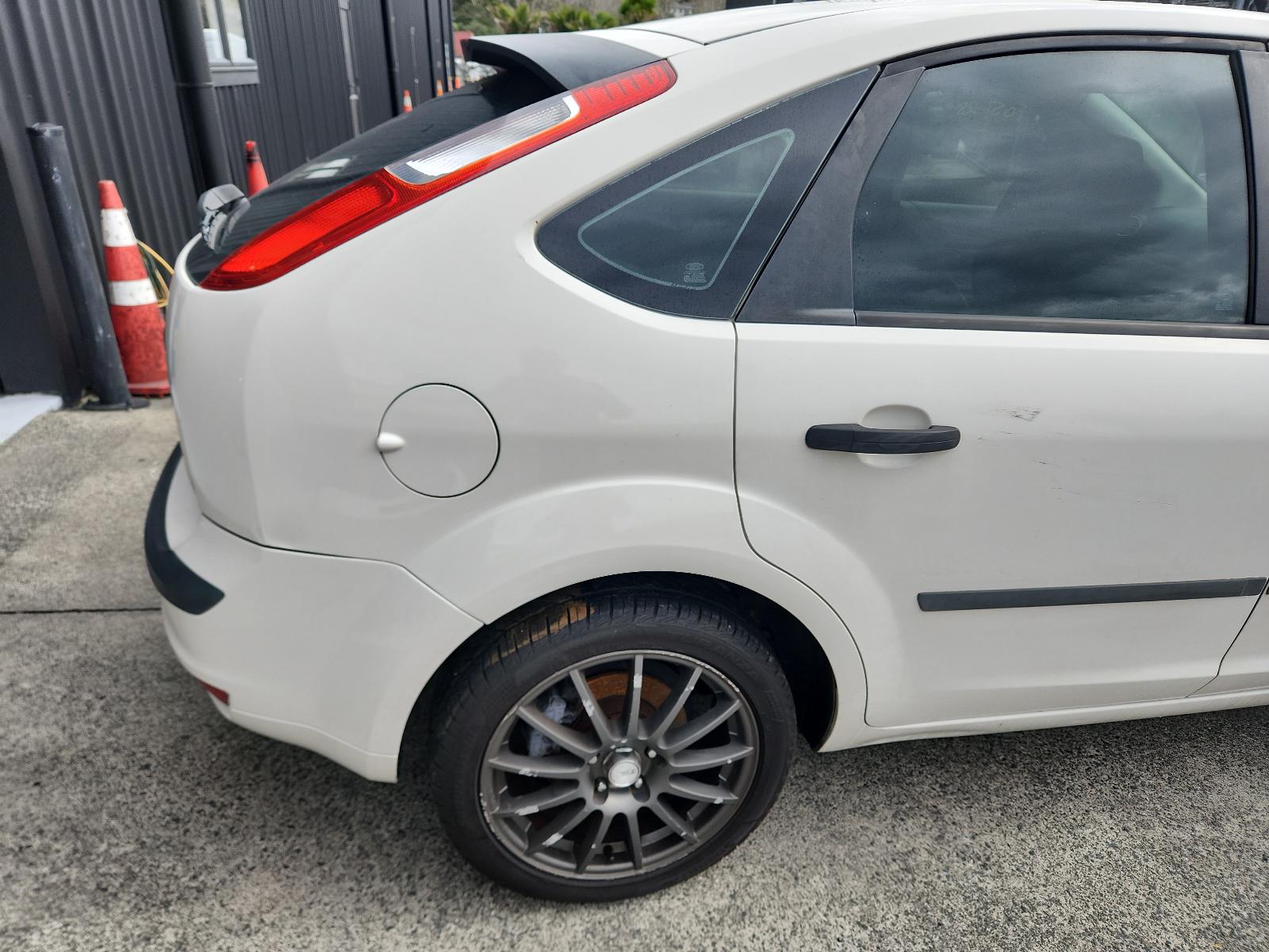 Ford Focus - LS 2005-2007