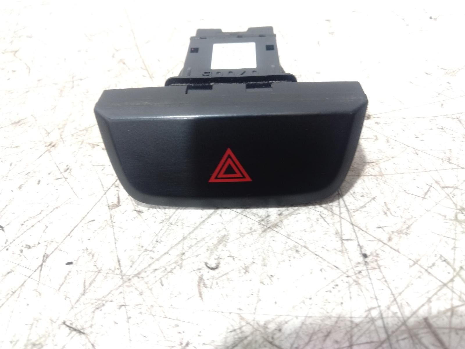 Misc_Switch_Relay