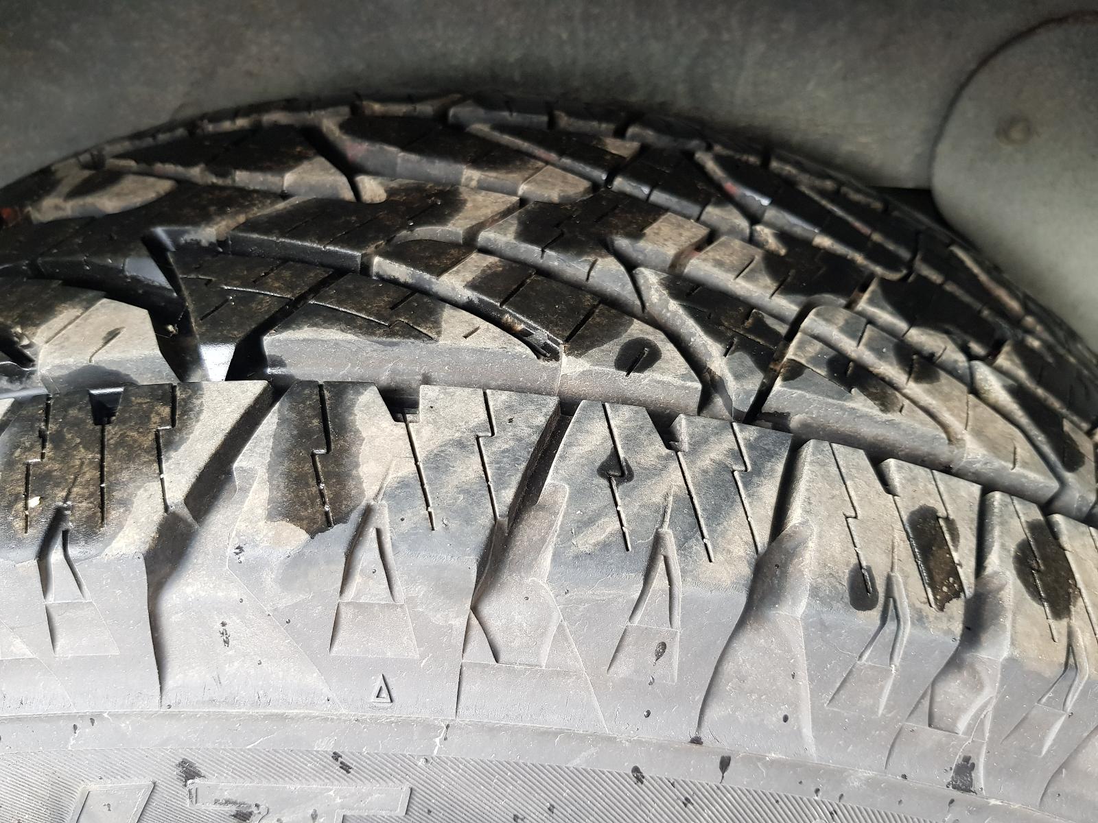 Ford Explorer - UT 2001-2005