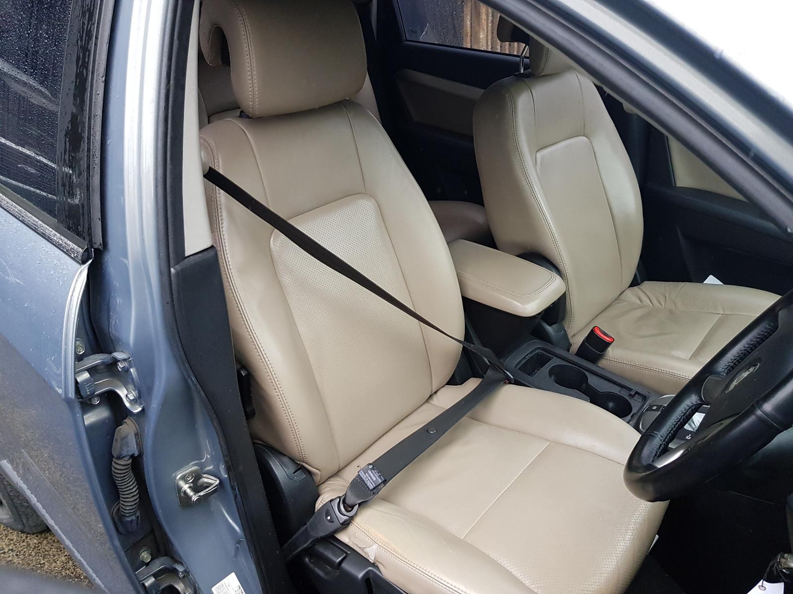 Holden Captiva - Captiva 7 2011-Present