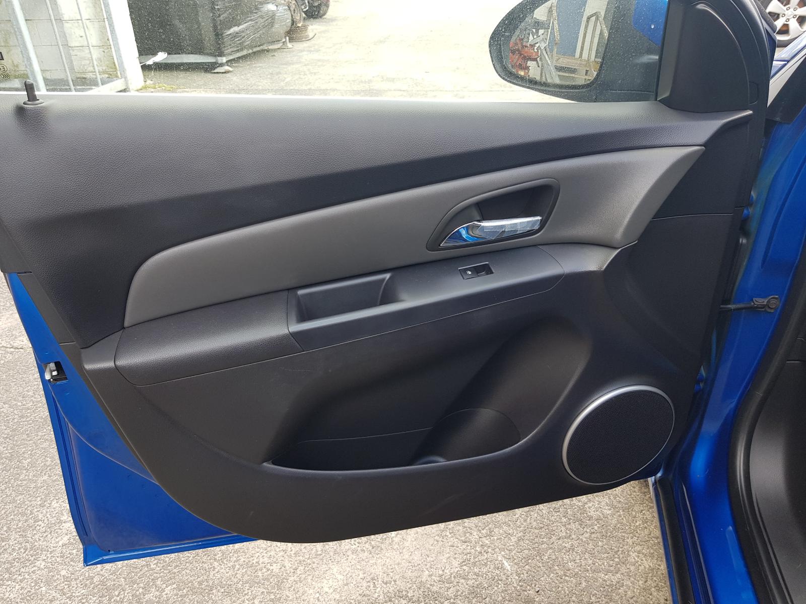 Holden Cruze - 2009-Present