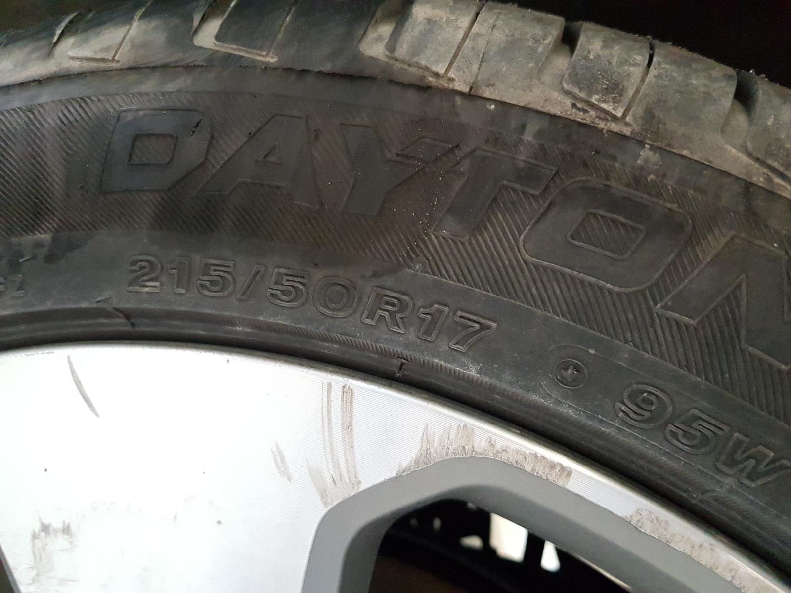 Holden Cruze - 2009-Present