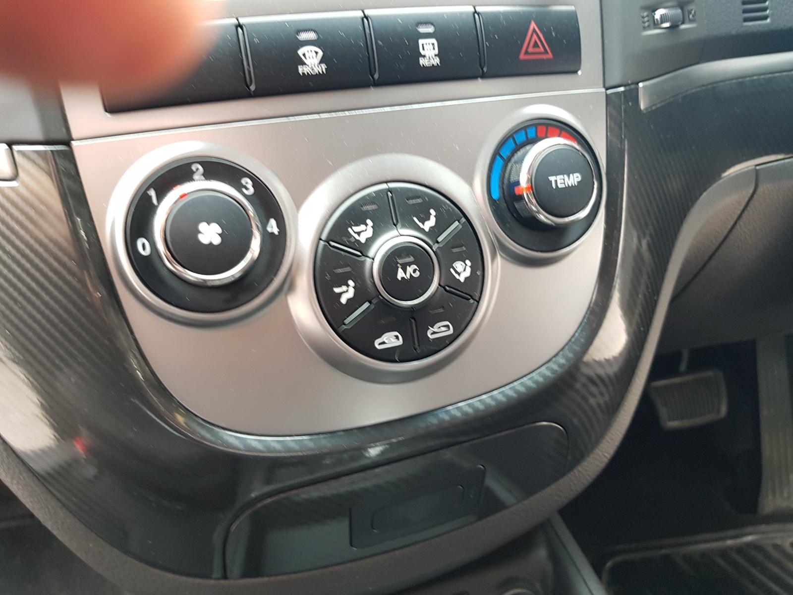 Hyundai Santa Fe - 2006-2012