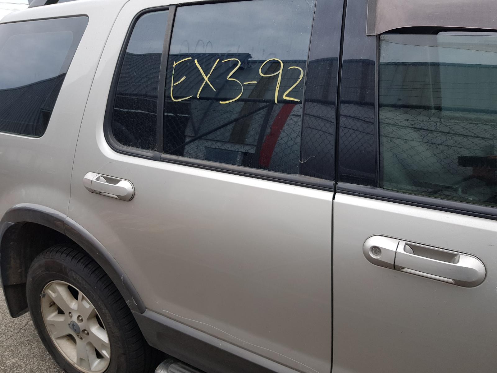 Ford Explorer - UT 2001-2005