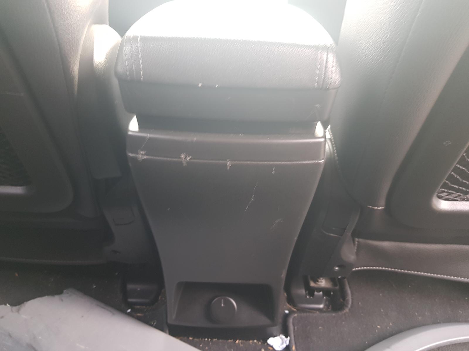 Holden Captiva - Captiva 7 2011-Present