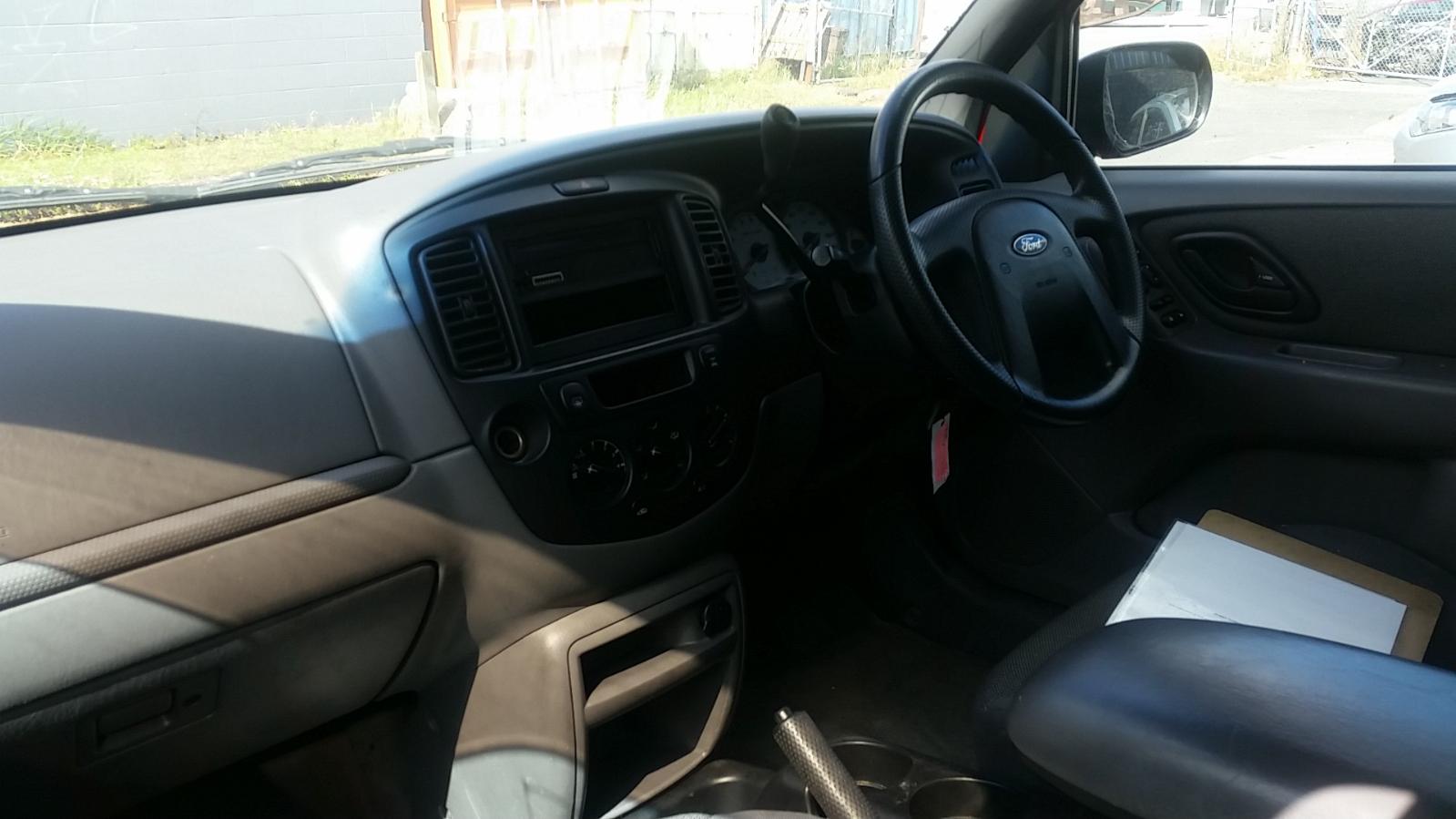 Ford Escape - EP 2001-2003