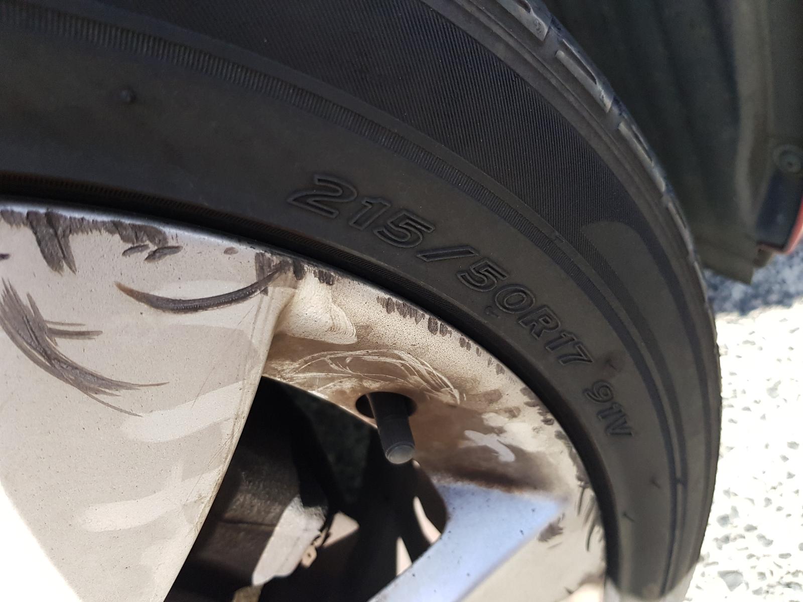 Holden Cruze - 2009-Present