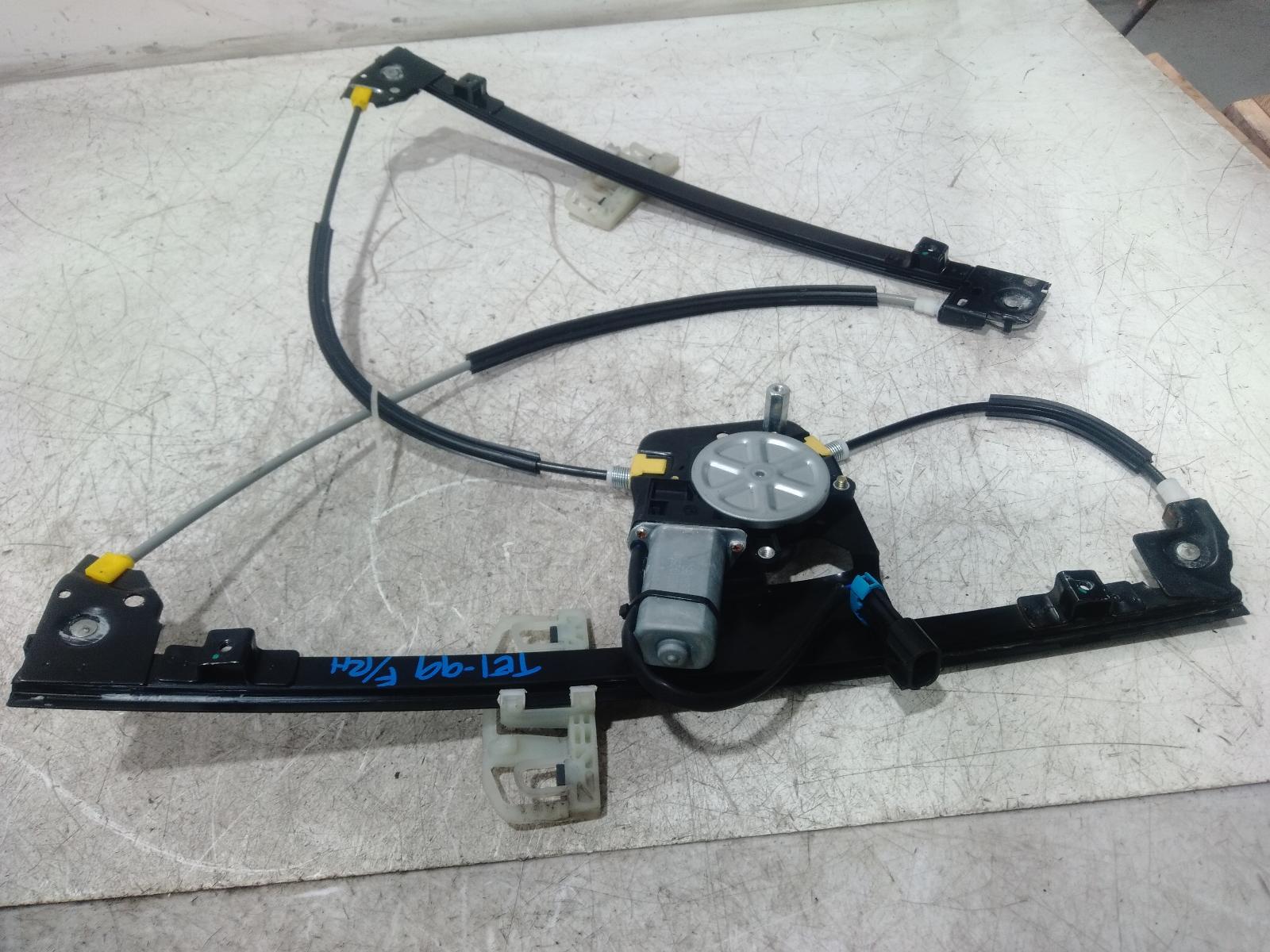 Right Front Window Reg Motor