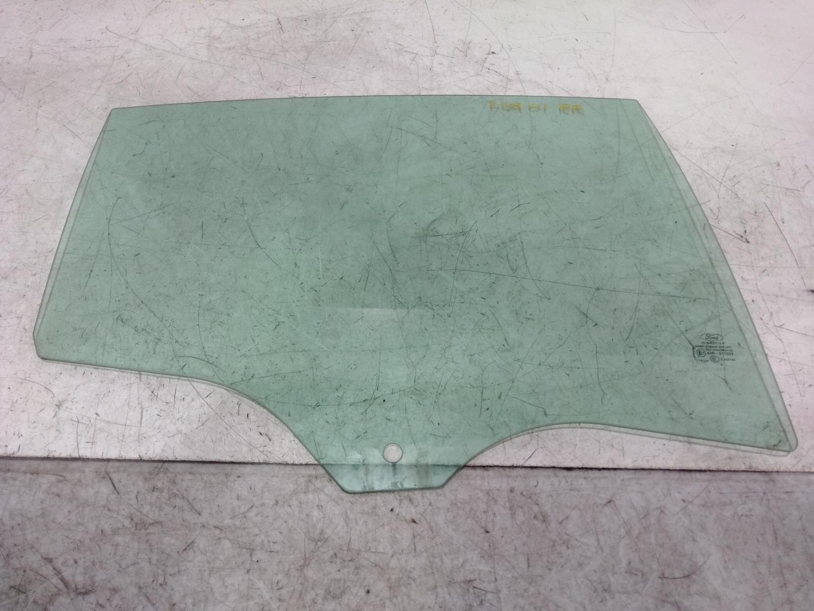 Right_Rear_Door_Window