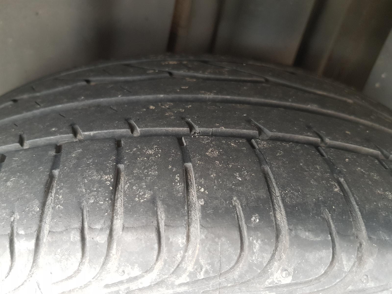 Holden Cruze - 2009-Present