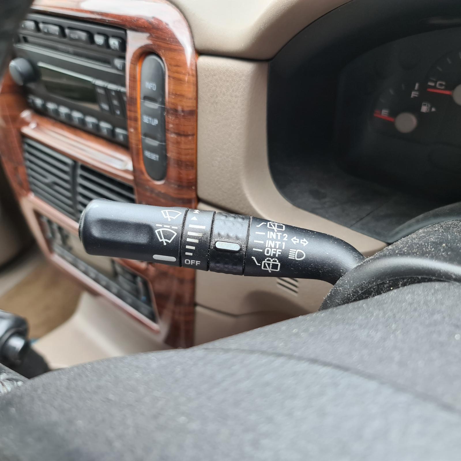 Ford Explorer - UT 2005-2007