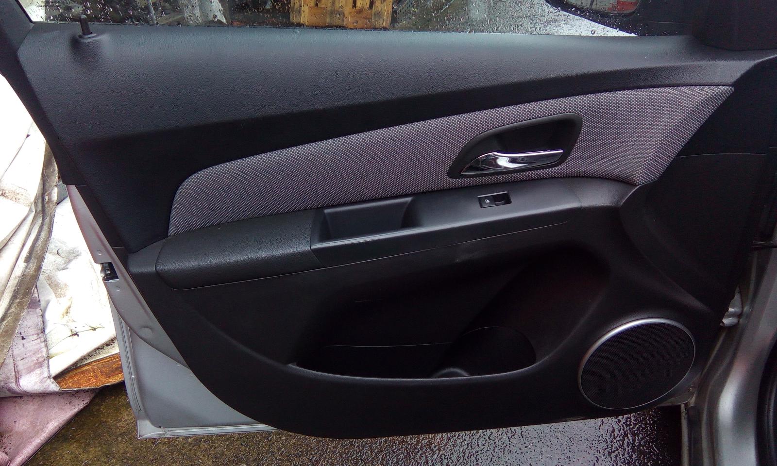 Holden Cruze - 2009-Present