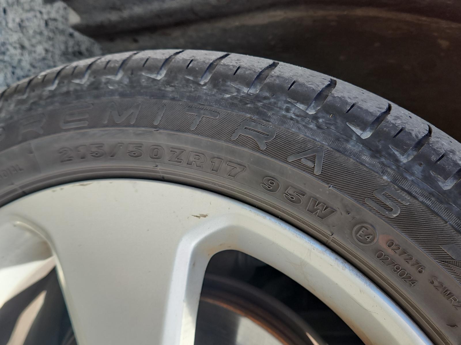 Holden Cruze - 2009-Present