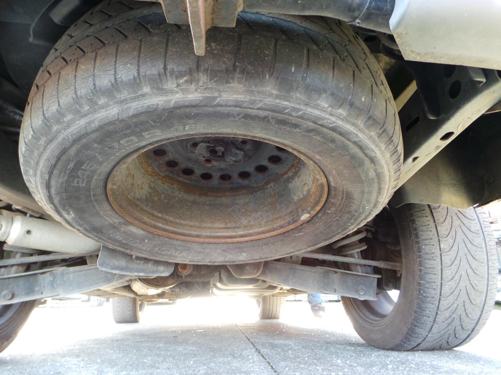 Ford Explorer - UT 2001-2005