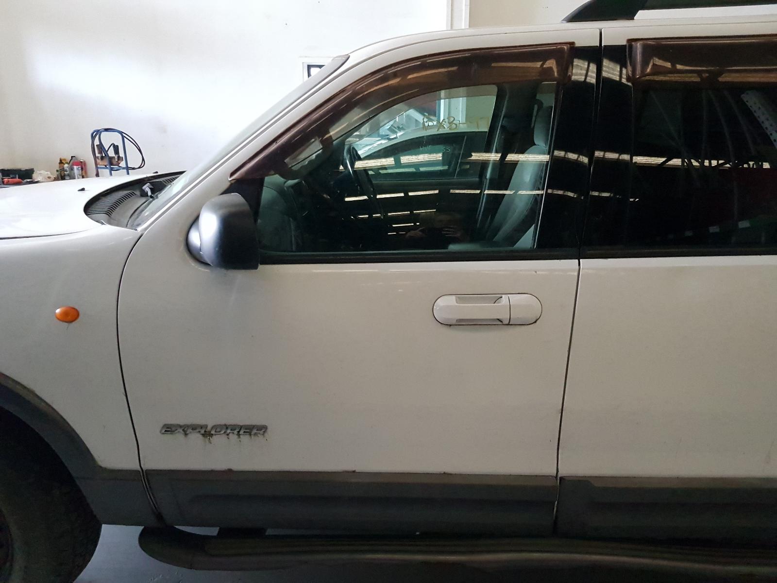 Ford Explorer - UT 2005-2007