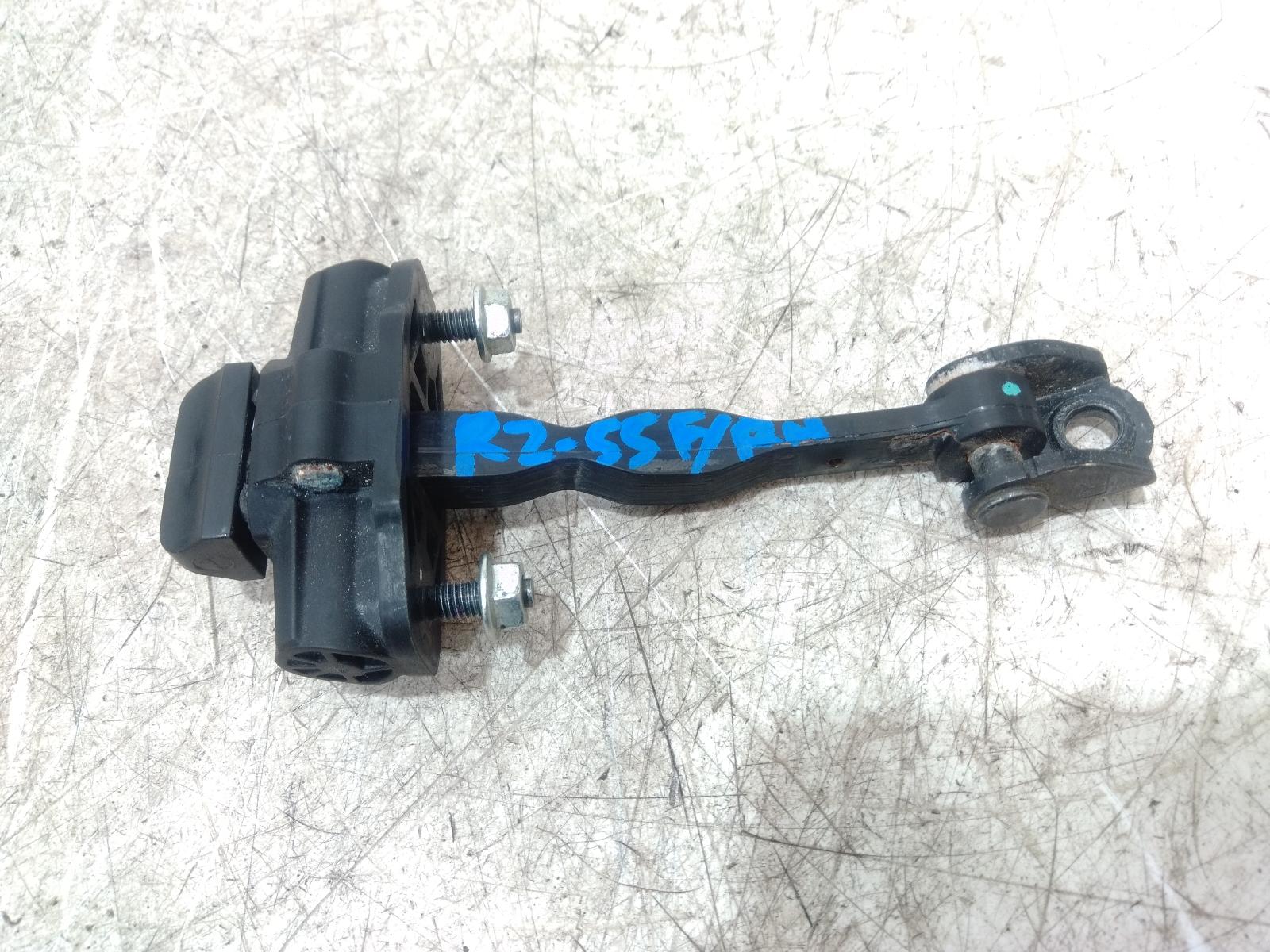 Door Hinge Runner