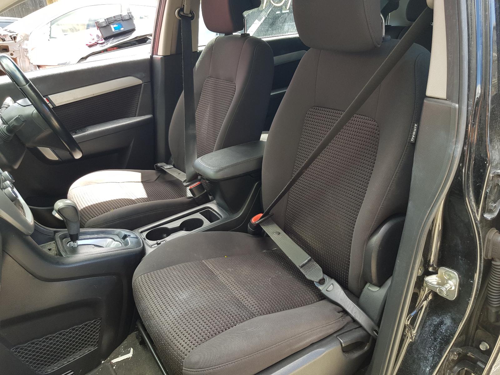 Holden Captiva - Captiva 7 2011-Present