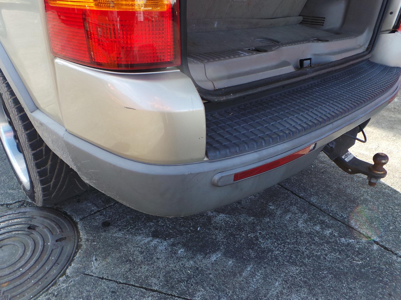 Ford Explorer - UT 2001-2005