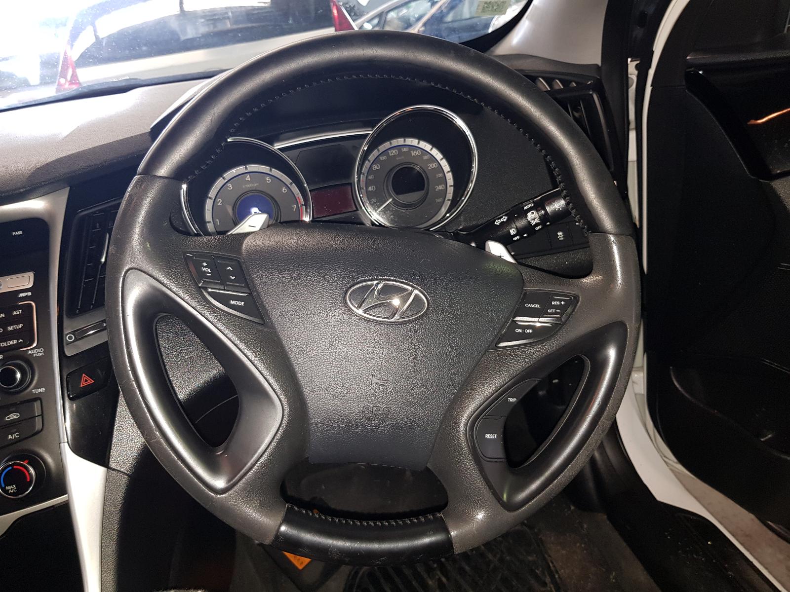 Hyundai i45 - 2010-2013