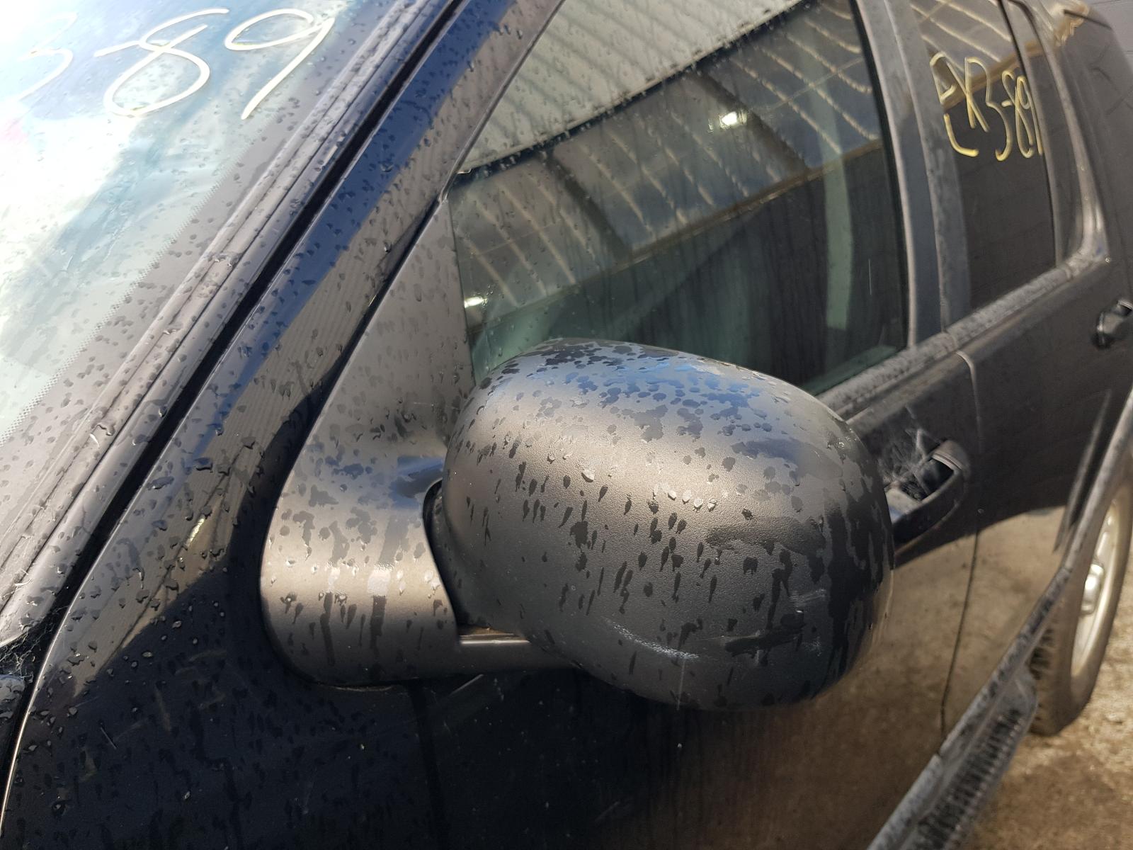 Ford Explorer - UT 2001-2005